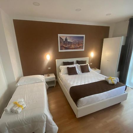 Politeama Center Bed & Breakfast Palermo Exterior photo